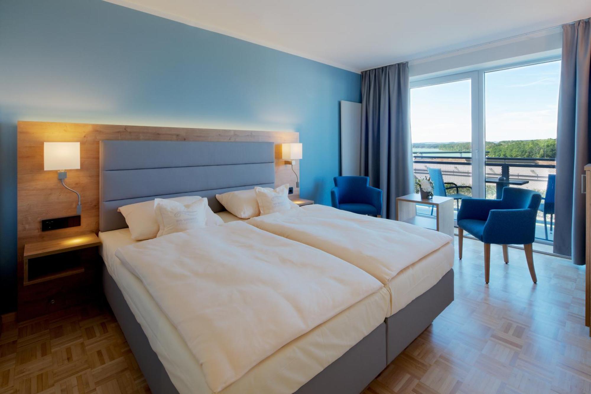 Bio-Seehotel Zeulenroda エクステリア 写真